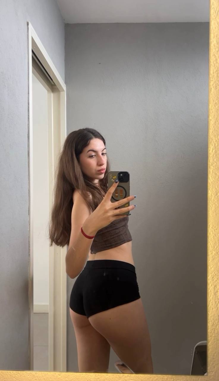 Amber in her underwear in Dortmund