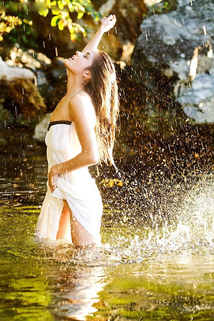 Marie Avgeropoulos in Dortmund