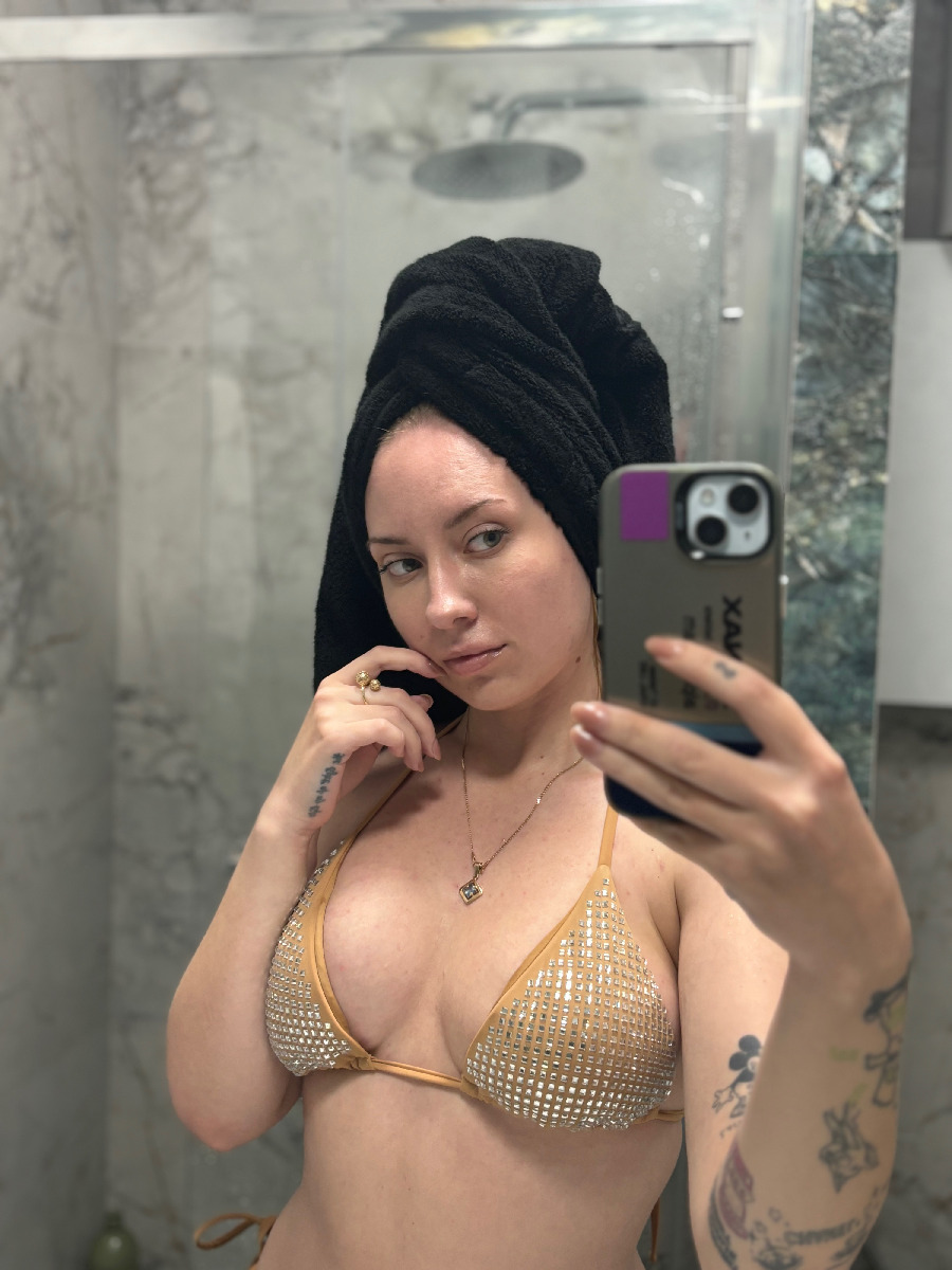 Nude girl KateV in Dortmund