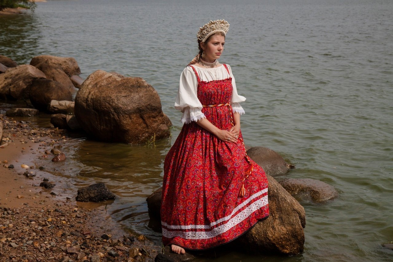 Women in Slavic costumes in Dortmund